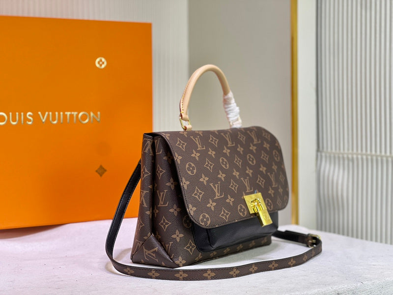 BAG LV